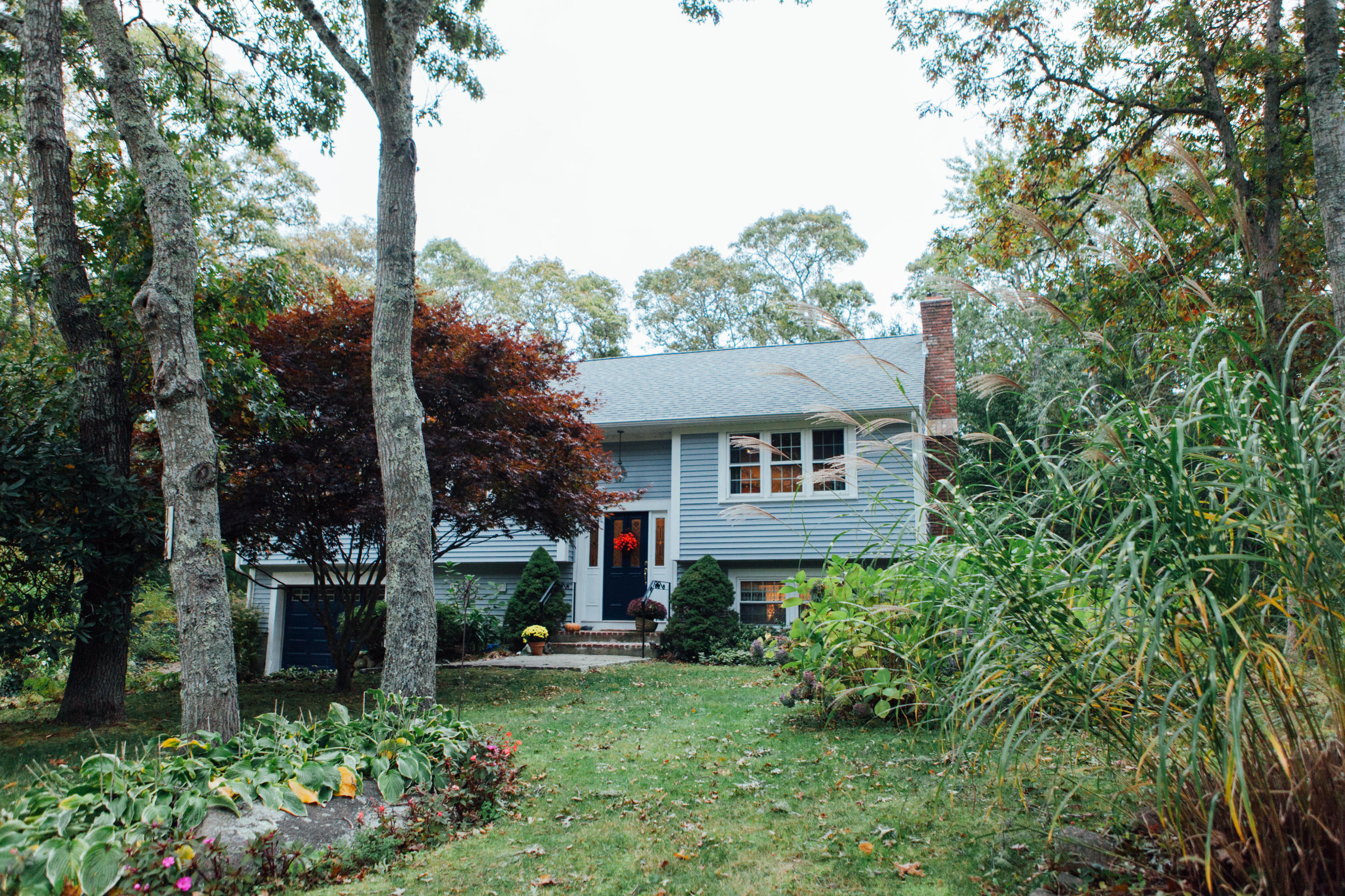 124 Braeside Road Falmouth, MA 02540 - Photo 4 of 28 joycecarrollhouse-124