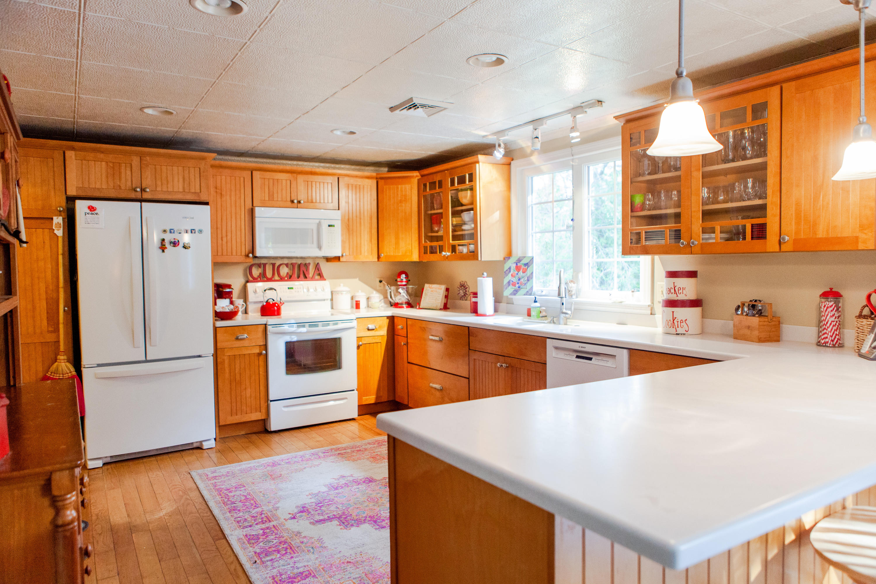 124 Braeside Road Falmouth, MA 02540 - Photo 10 of 28 joycecarrollhouse-29