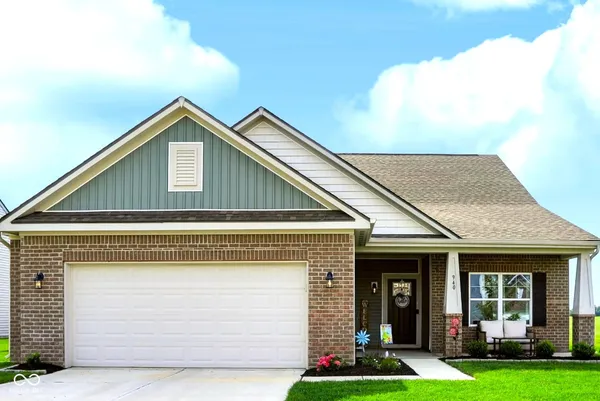 $373,900 | 940 Borealis Drive, Franklin, IN 46131