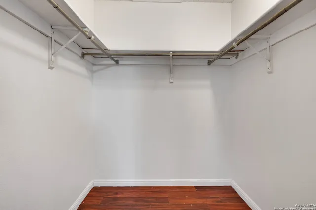 $1,000 | 5221 Meadow Field, Unit 3, San Antonio, TX 78250