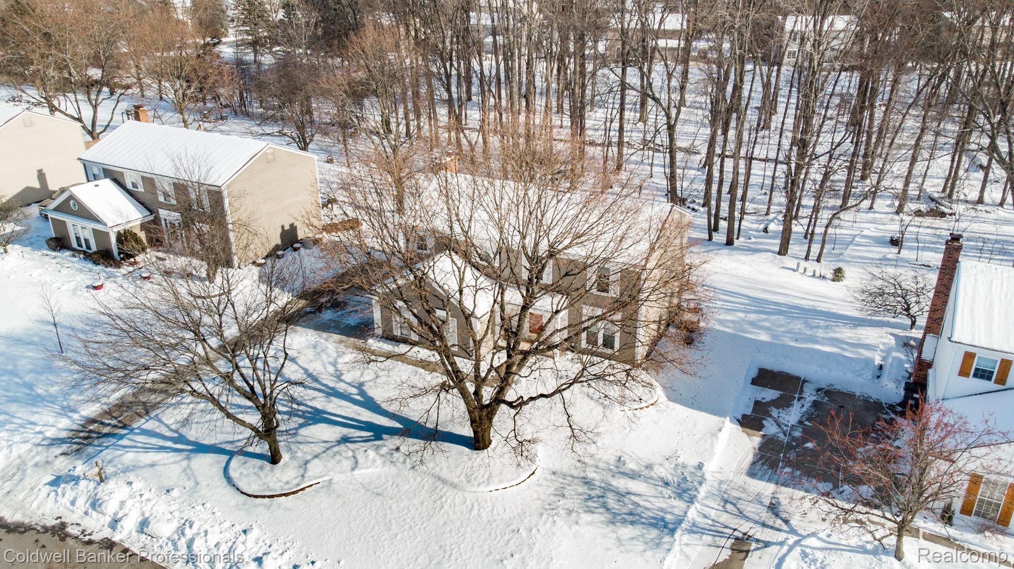 1362 West Fairview Lane Rochester, MI 48306 - Photo 3 of 35 This property is spectacular!
