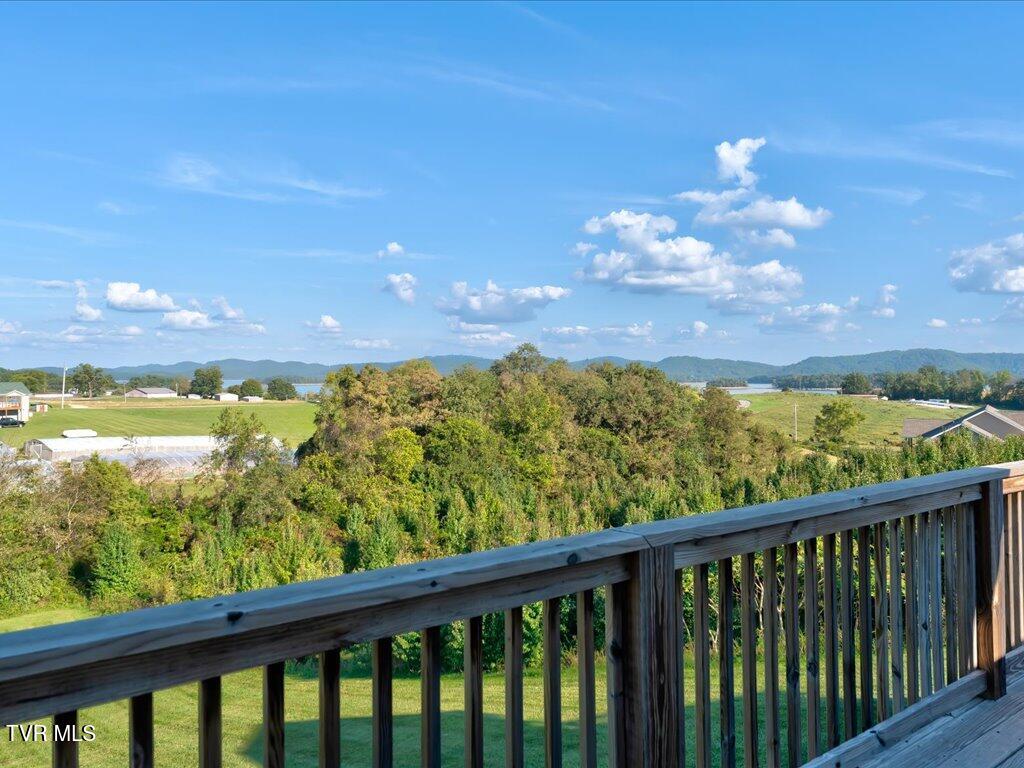 230 Water Way Drive Rutledge, TN 37861 - Photo 32 of 46 230 Water Way - 31