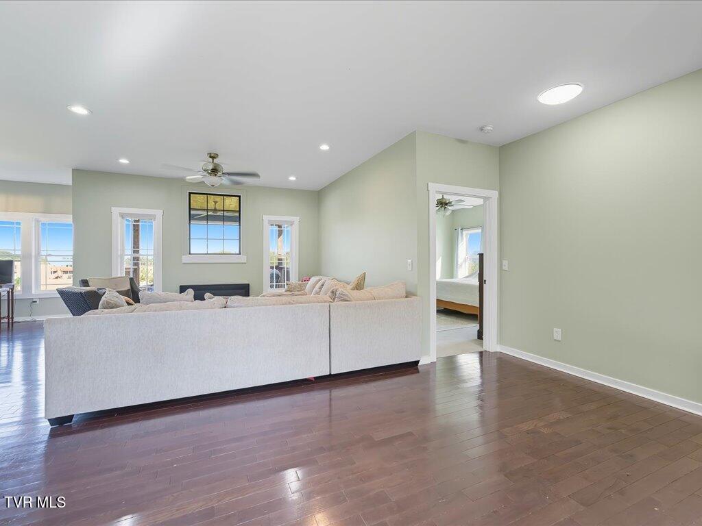 230 Water Way Drive Rutledge, TN 37861 - Photo 5 of 46 230 Water Way - 5