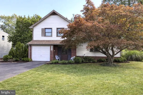 $516,000 | 982 Mueller Road, Warminster, PA 18974