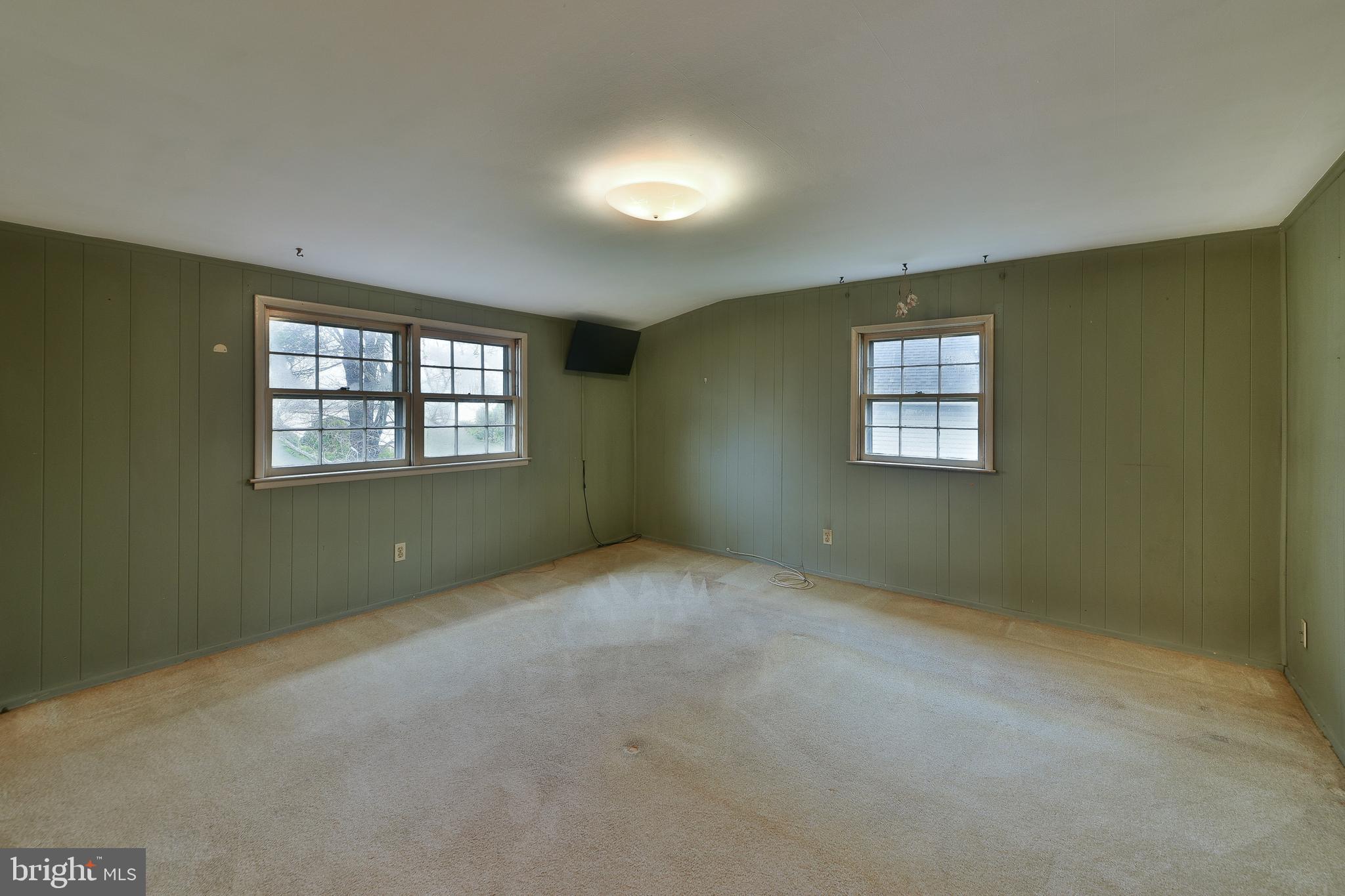 982 Mueller Road Warminster, PA 18974 - Photo 23 of 33 Bedroom 4