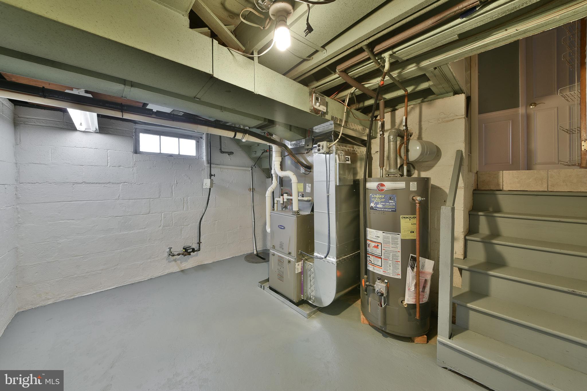 982 Mueller Road Warminster, PA 18974 - Photo 27 of 33