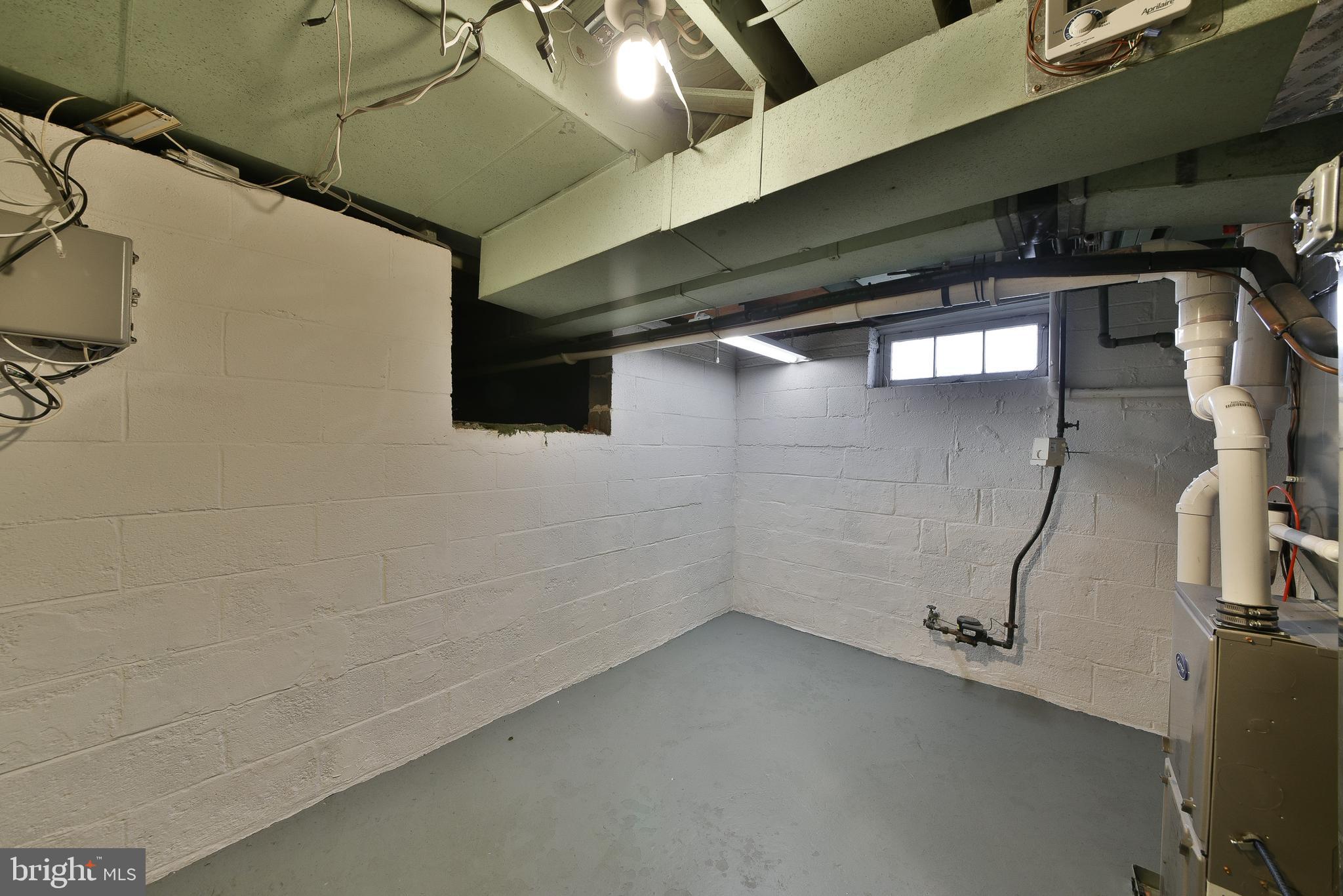 982 Mueller Road Warminster, PA 18974 - Photo 28 of 33