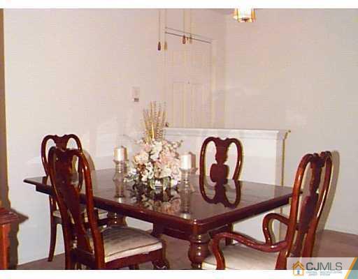 613 Edpas Road New Brunswick, NJ 08901 - Photo 4 of 7