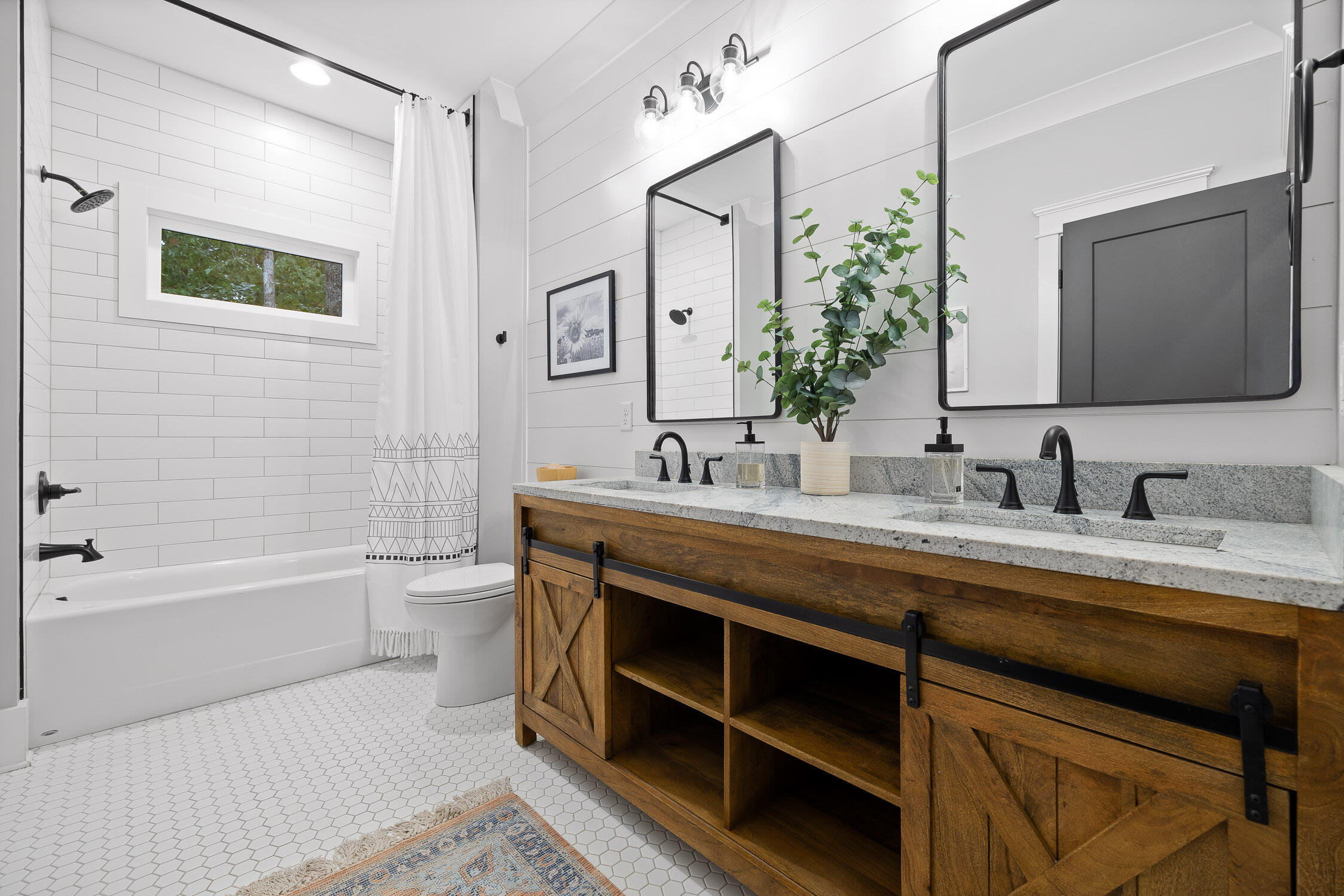 8225 Hixson Springs Road Signal Mountain, TN 37377 - Photo 15 of 41 Hixson-29