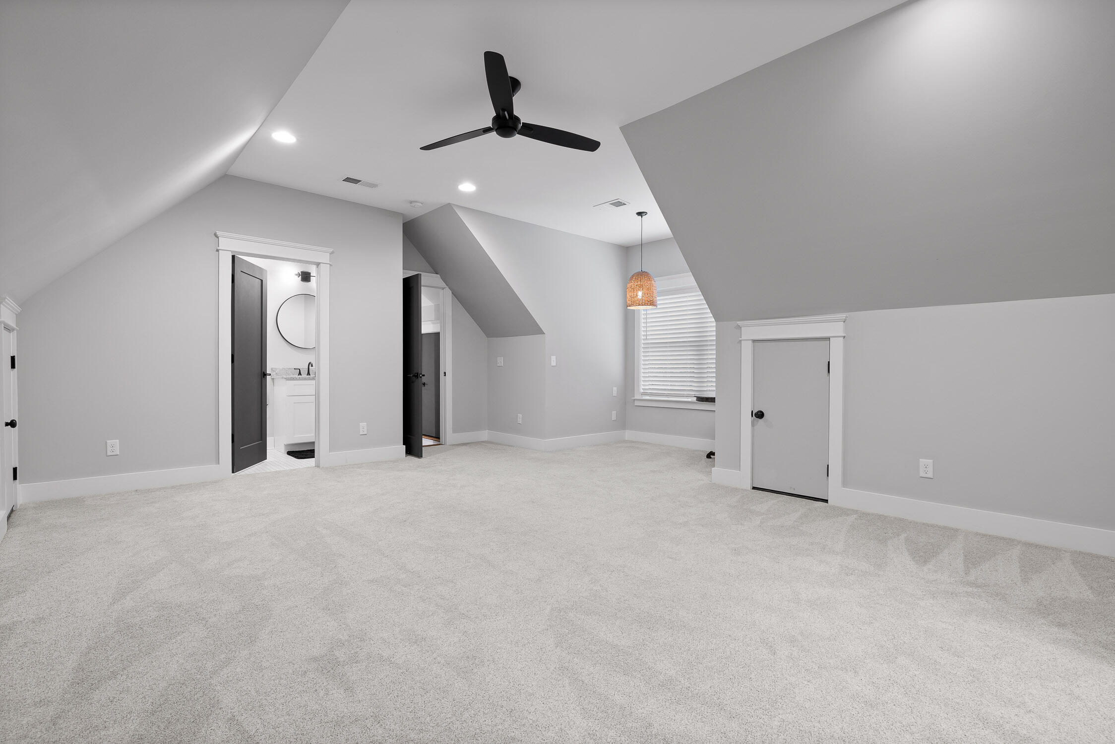 8225 Hixson Springs Road Signal Mountain, TN 37377 - Photo 28 of 41 Hixson-33