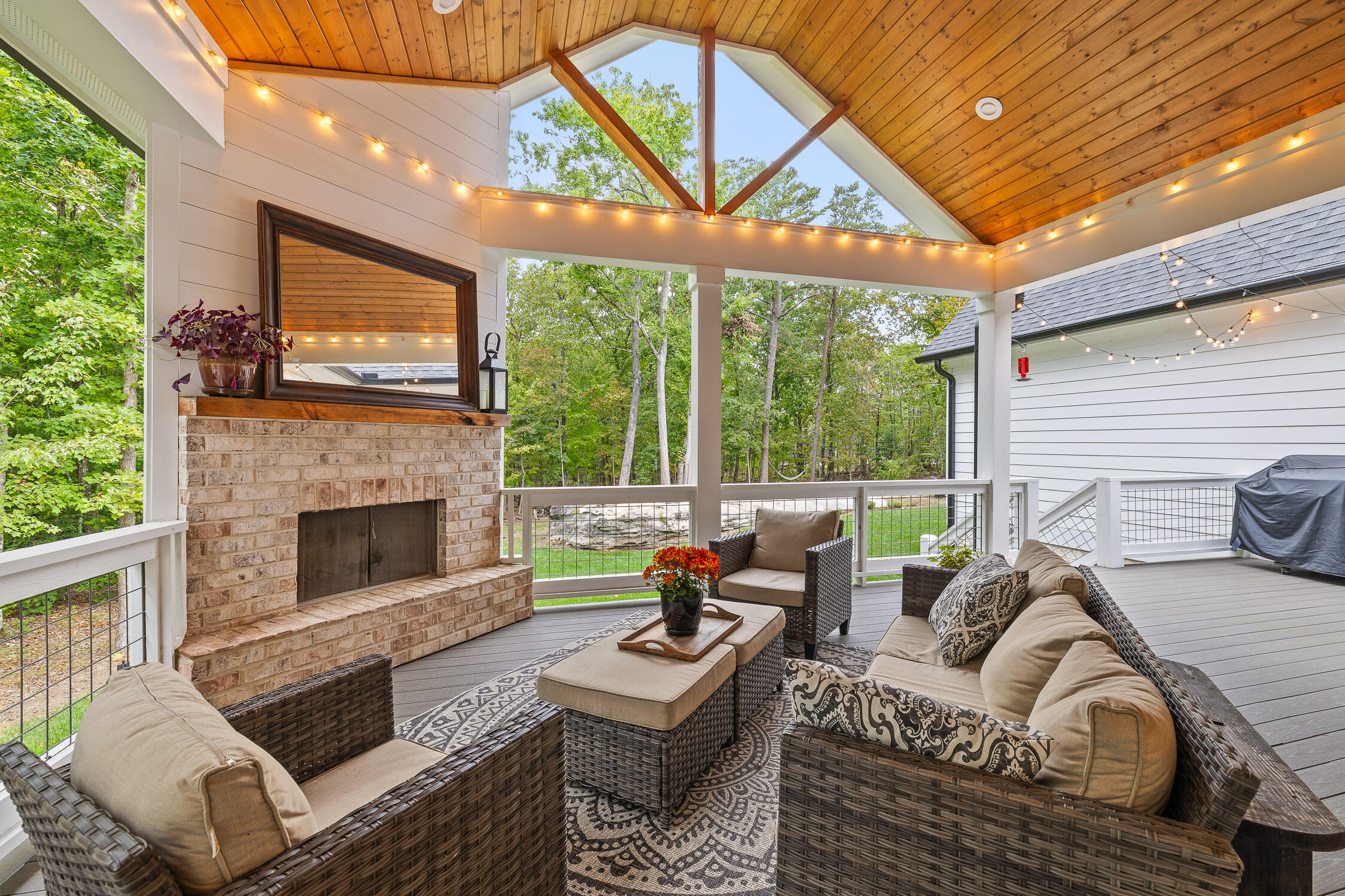 8225 Hixson Springs Road Signal Mountain, TN 37377 - Photo 32 of 41 Hixson-15