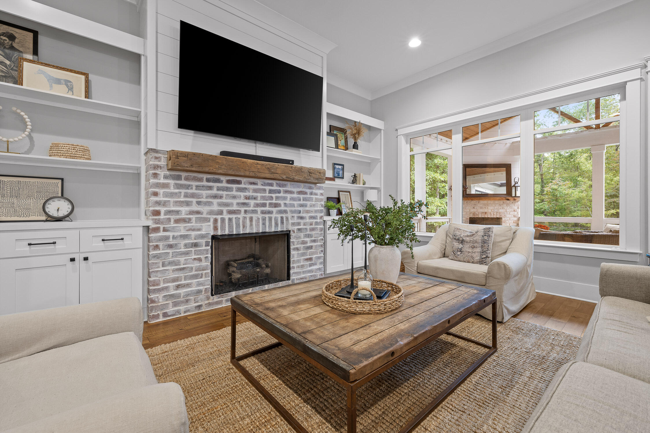 8225 Hixson Springs Road Signal Mountain, TN 37377 - Photo 5 of 41 Hixson-40