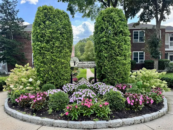 $328,000 | 920 Pelhamdale Avenue, Unit A2H, Pelham, NY 10803