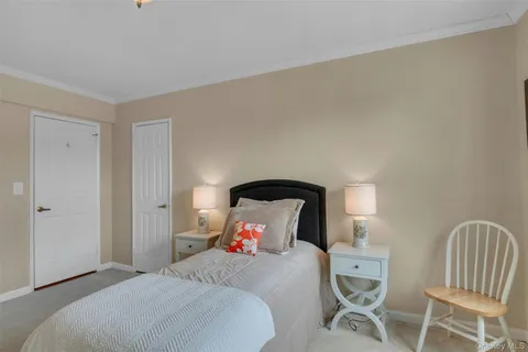 $328,000 | 920 Pelhamdale Avenue, Unit A2H, Pelham, NY 10803