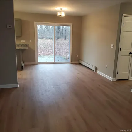 $2,500 | 71 East Searsville Road, Montgomery, NY 12549