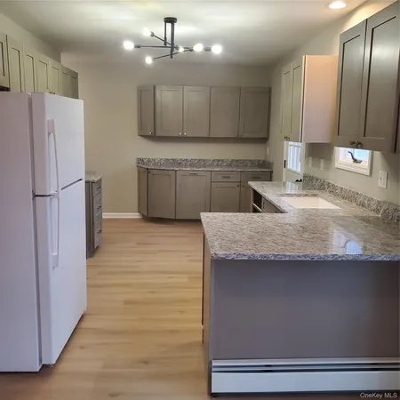 $2,500 | 71 East Searsville Road, Montgomery, NY 12549