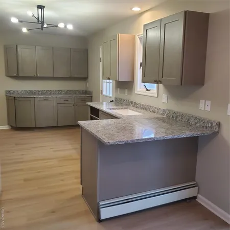 $2,500 | 71 East Searsville Road, Montgomery, NY 12549