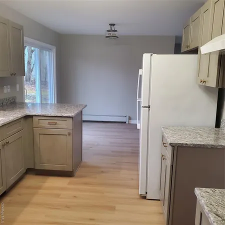 $2,500 | 71 East Searsville Road, Montgomery, NY 12549