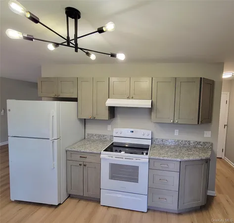 $2,500 | 71 East Searsville Road, Montgomery, NY 12549