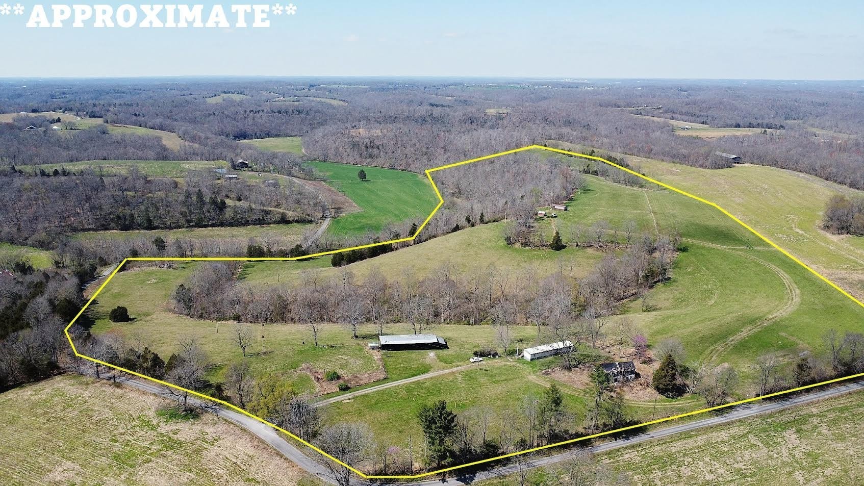 2271 East Stinson Road Lafayette, TN 37083 - Photo 1 of 50 an aerial view of a house