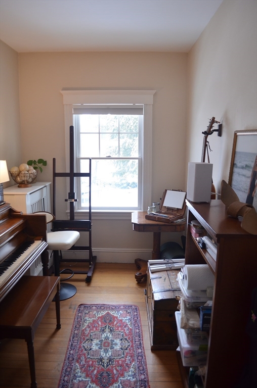 10 Berwick Road Lexington, MA 02420 - Photo 6 of 19 a living room with furniture and a window