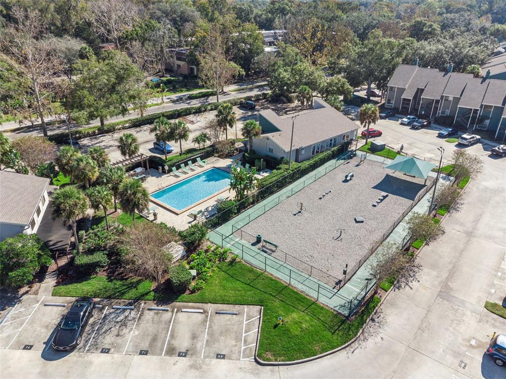 40 Moree Loop, Unit 7 Winter Springs, FL 32708 - Photo 29 of 31 an aerial view of a house with a garden and outdoor seating