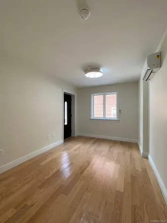 $2,900 | 140-05 32nd Avenue, Unit 1 | Flushing