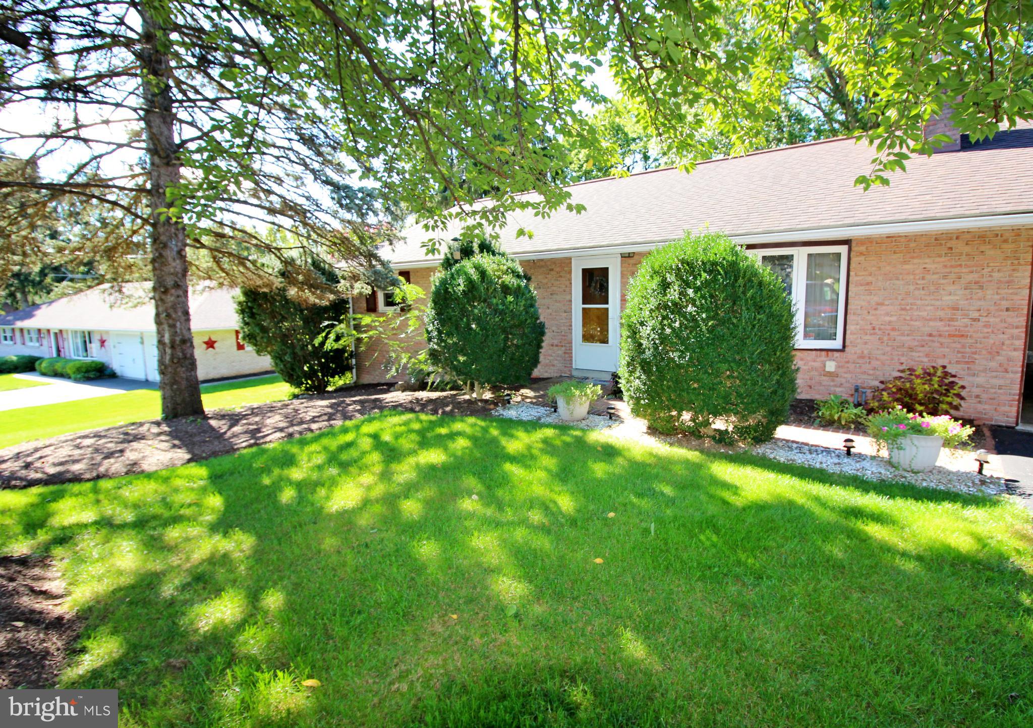 324 Fairview Drive Lititz, PA 17543 - Photo 1 of 34