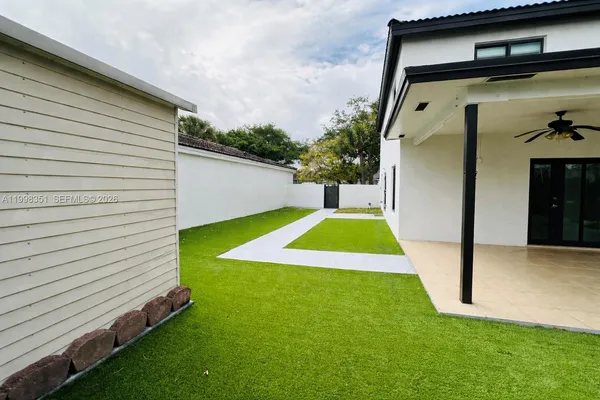 $750,000 | 9069 Northwest 193rd Street, Hialeah, FL 33018