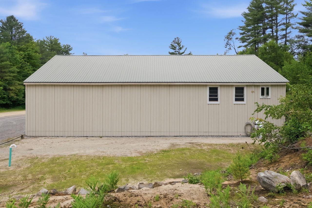 119 Dorchester Road Rumney, NH 03266 - Photo 4 of 60