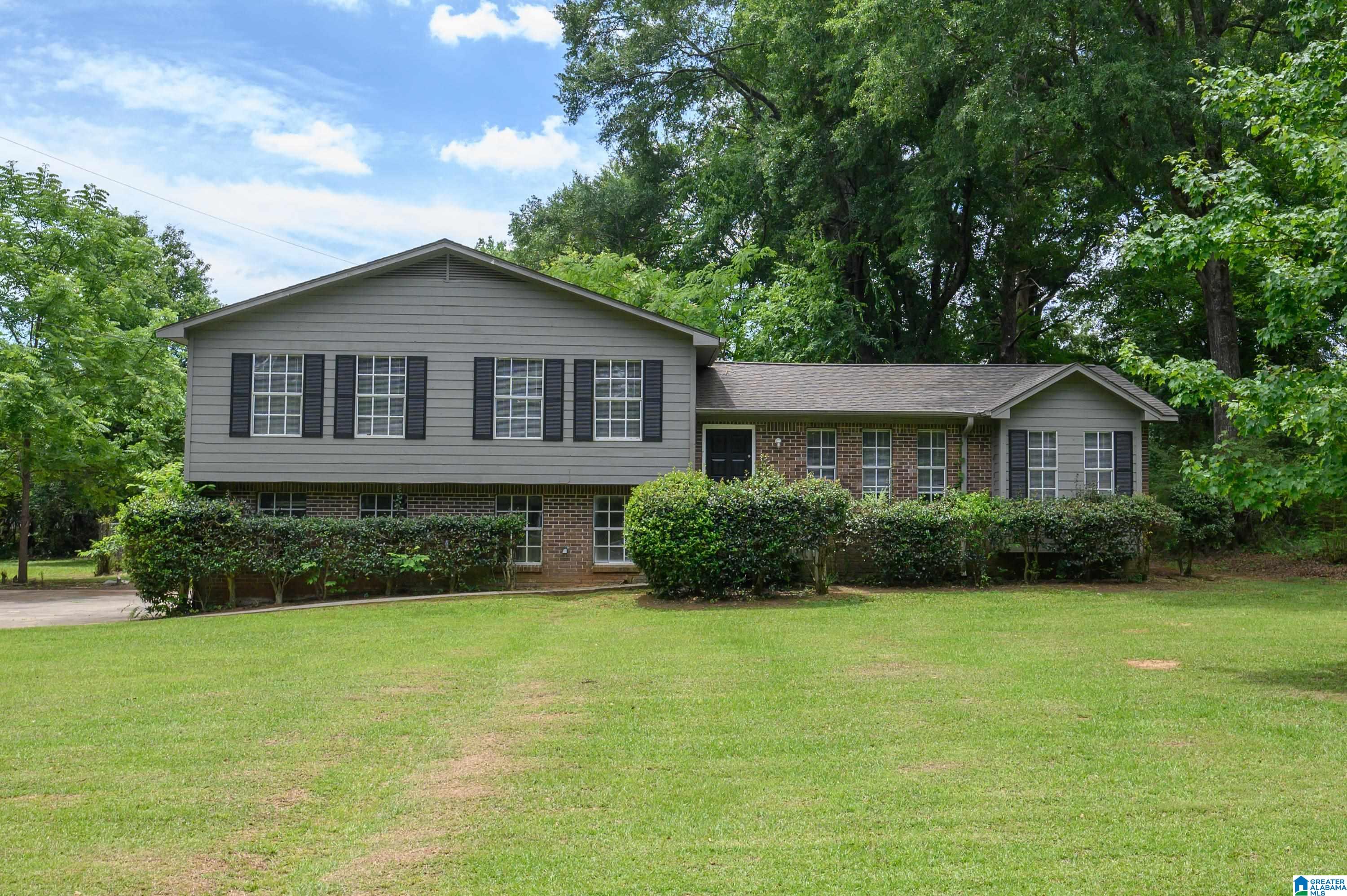 101 Shady Lane Alabaster, AL 35007 - Photo 1 of 37
