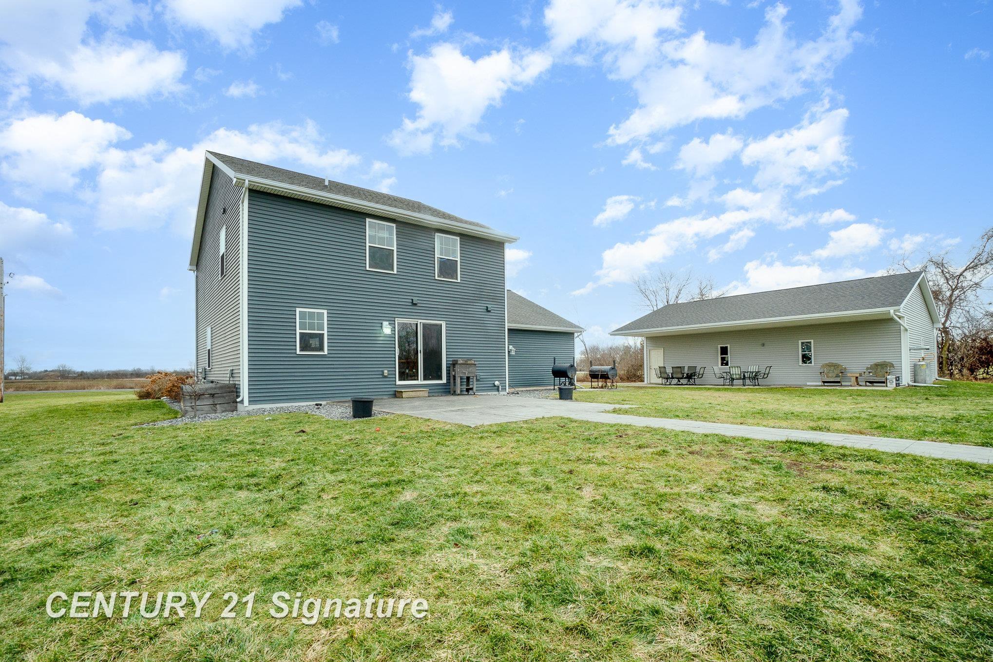 10846 Sarle Road Freeland, MI 48623 - Photo 31 of 38