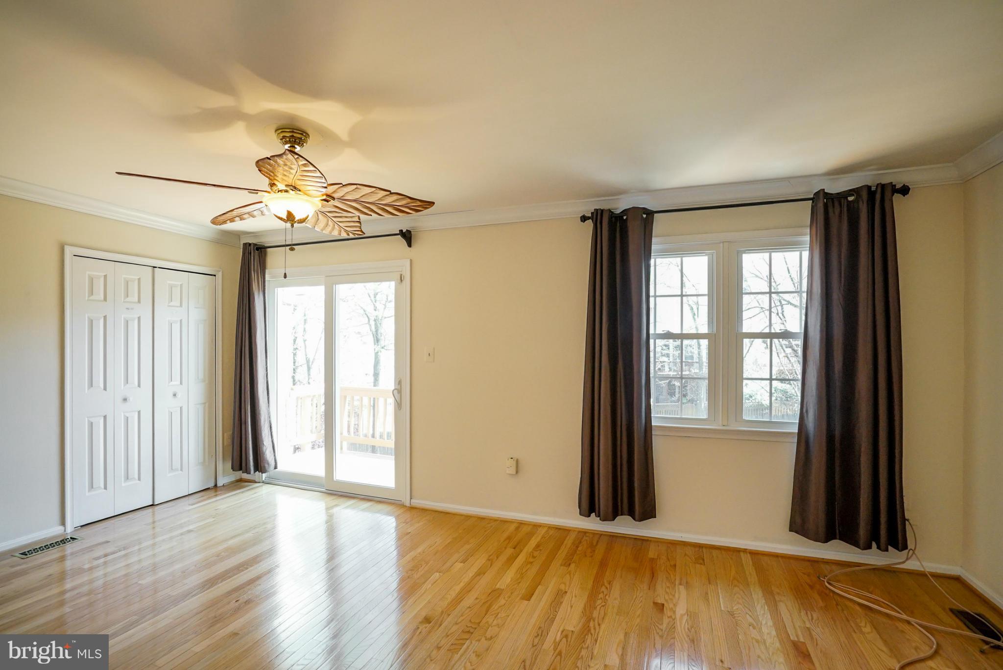 8575 Raglan Road Vienna, VA 22182 - Photo 16 of 28 Bedroom (Master)