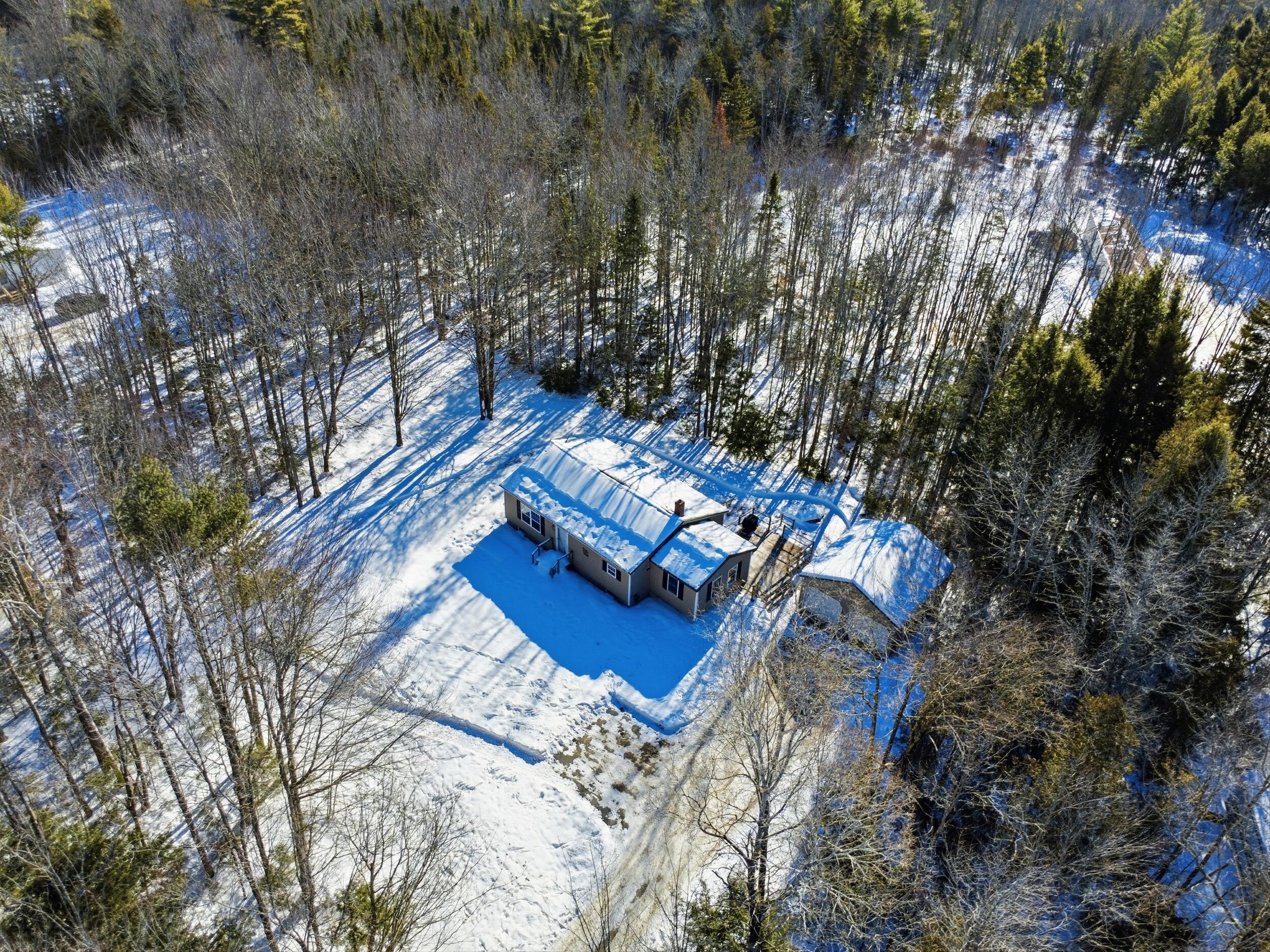 84 Morse Road Plymouth, ME 04969 - Photo 4 of 33 30_84 morse rd, plymouth, me (28)