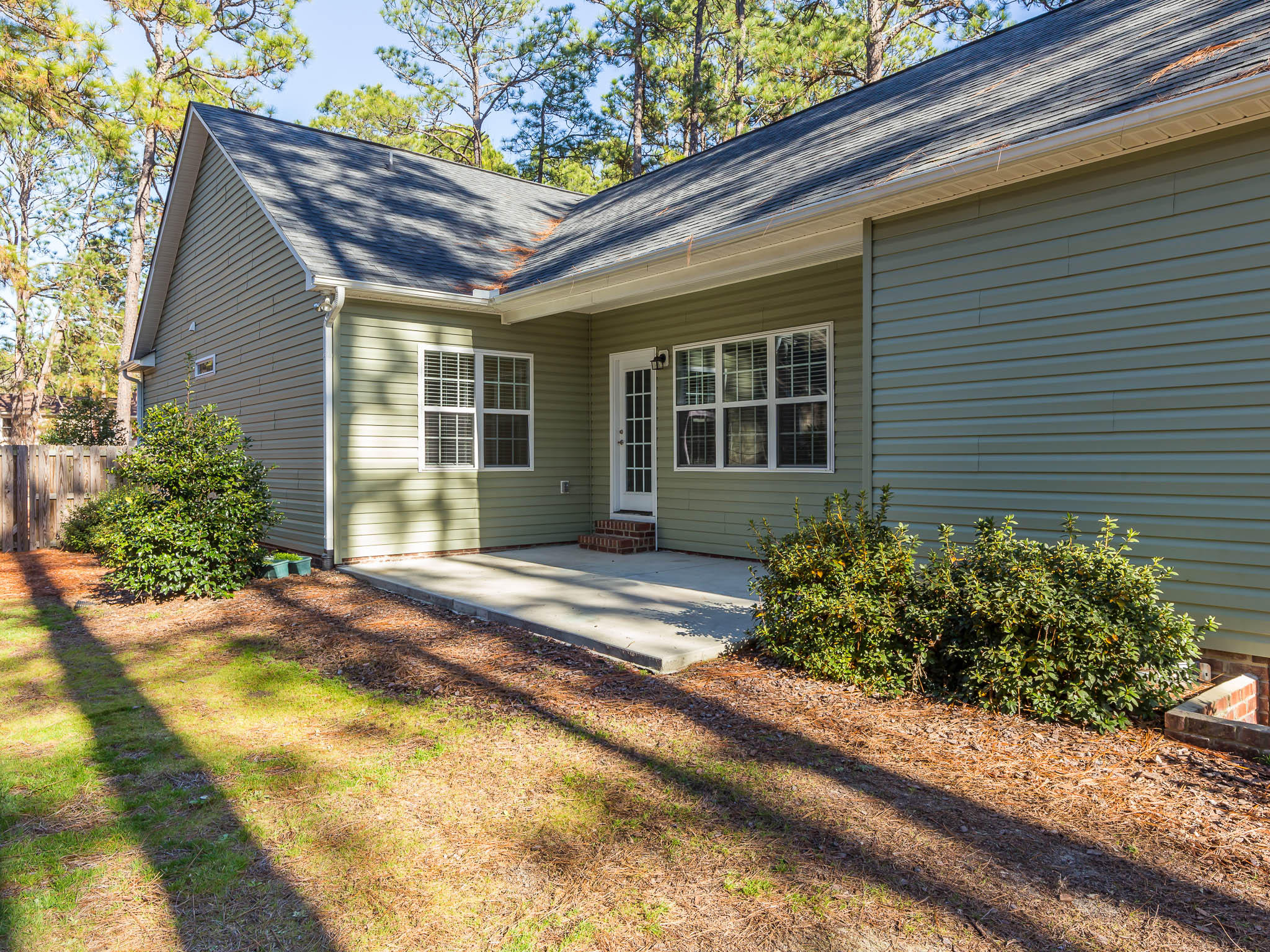 301 Thorne Road Pinehurst, NC 28374 - Photo 26 of 28 301Thorne-24
