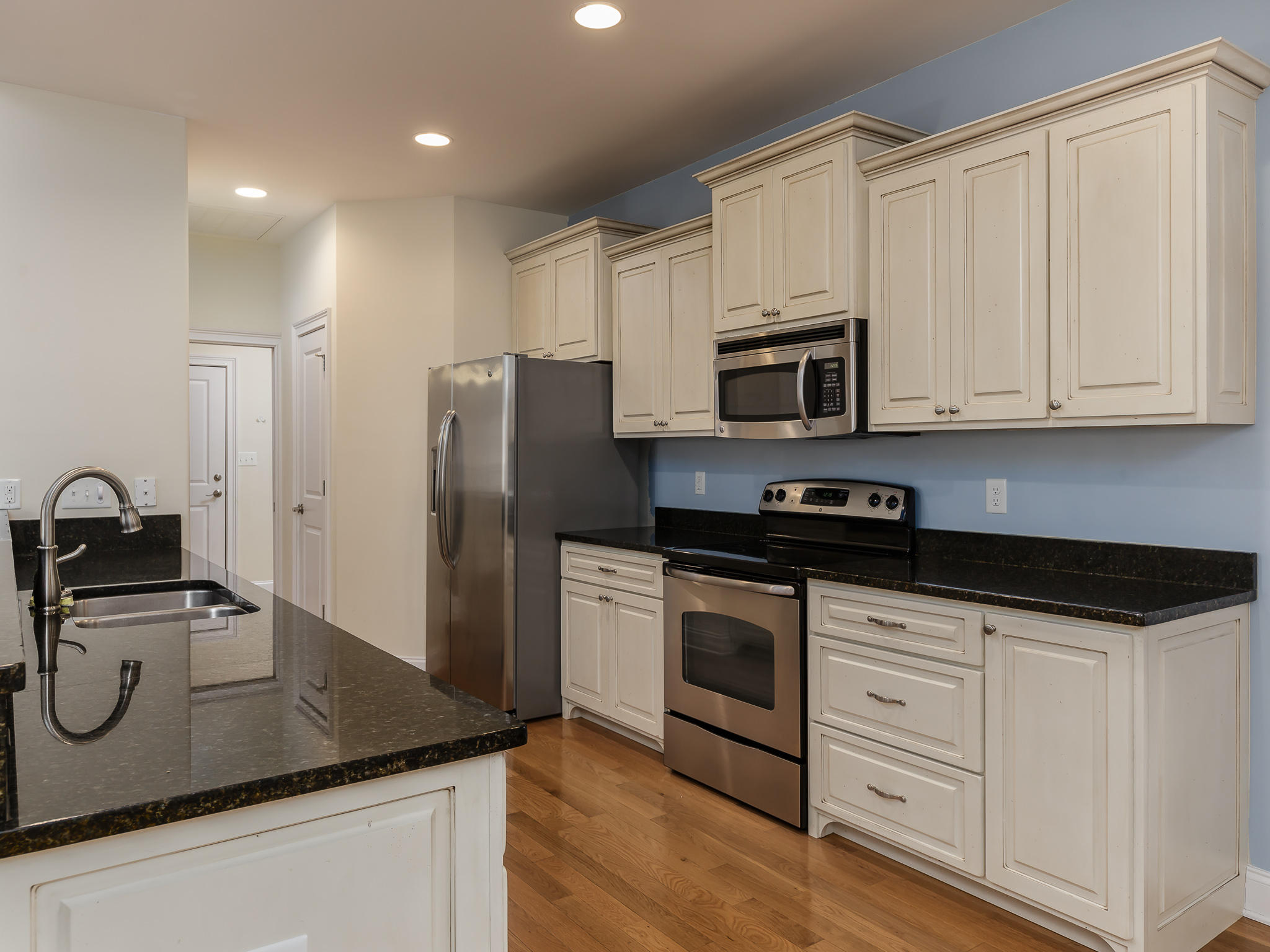 301 Thorne Road Pinehurst, NC 28374 - Photo 5 of 28 301Thorne-20