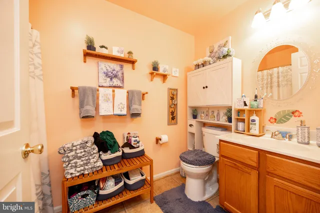 $230,000 | 102 West Harmony Drive, Pottstown, PA 19464