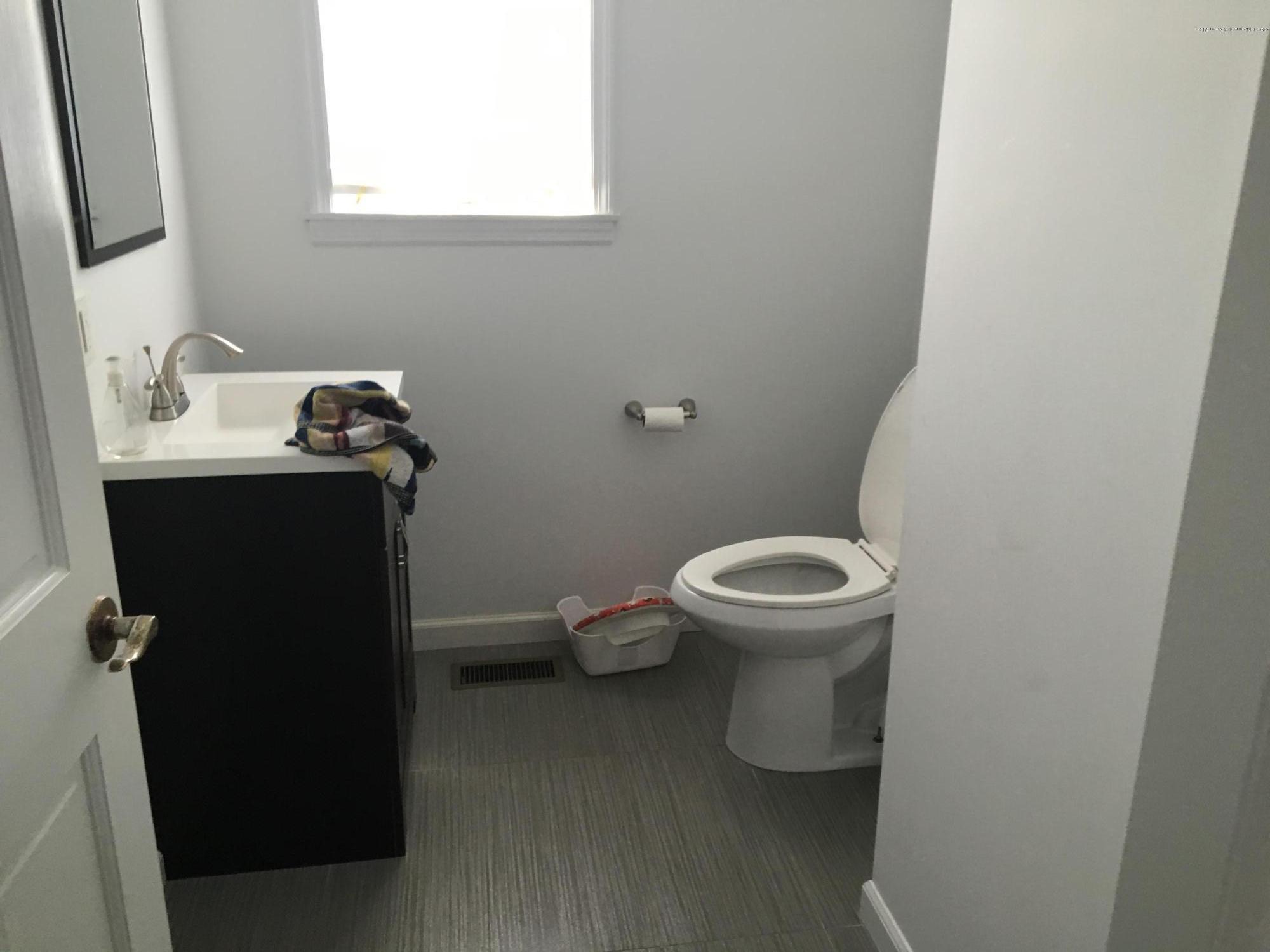 229 Overbrook Avenue Oakhurst, NJ 07755 - Photo 7 of 8 IMG_1666