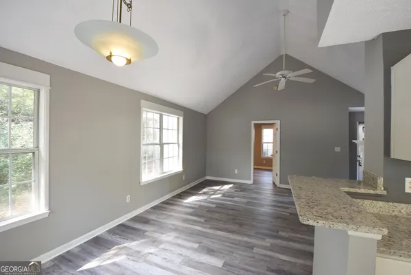 $2,200 | 700 South Fairfield Drive, Peachtree City, GA 30269