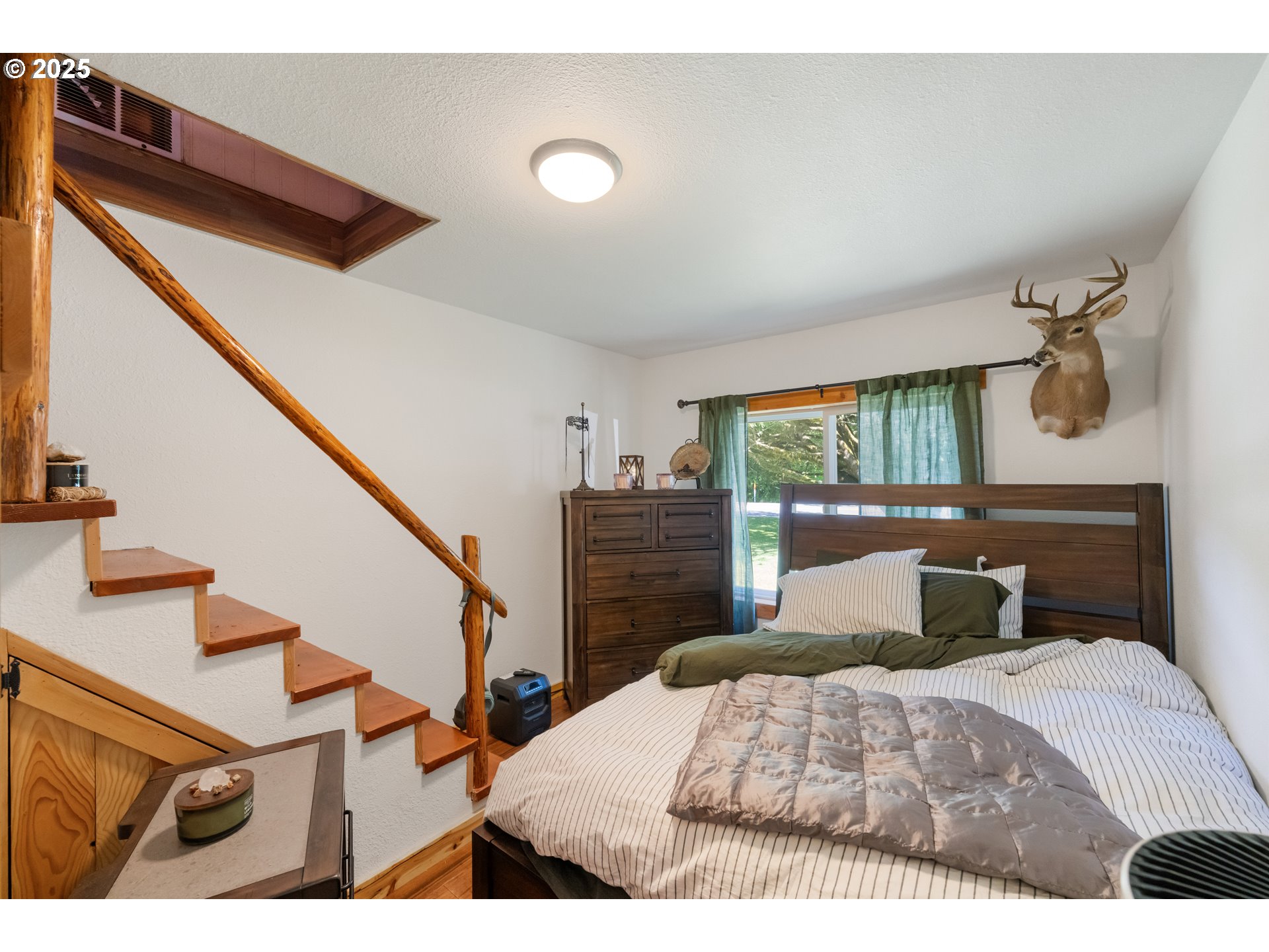 99996 Lone Pine Lane Myrtle Point, OR 97458 - Photo 15 of 47
