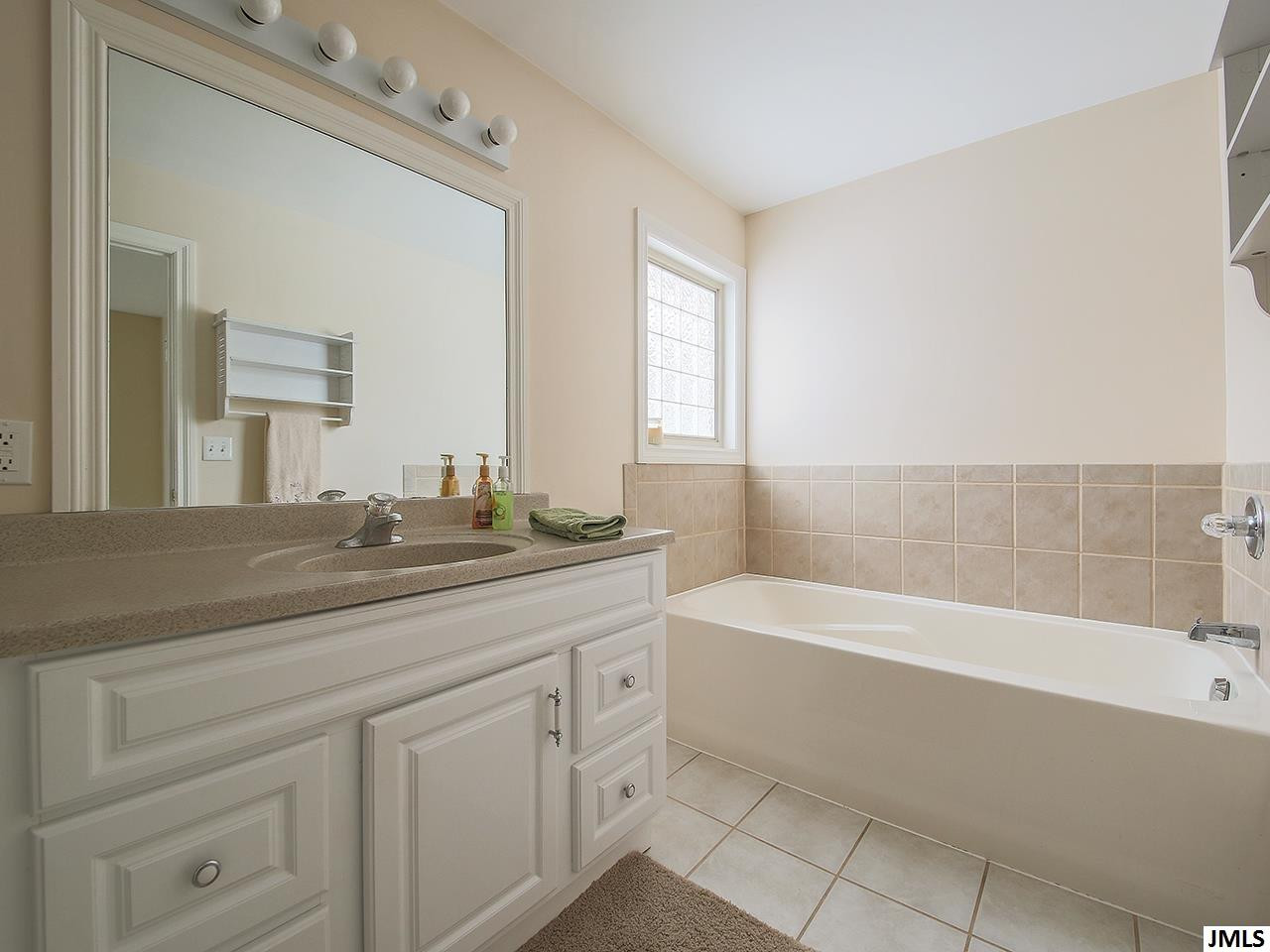 8037 Jordan Road Jackson, MI 49201 - Photo 25 of 34 Photo 25
