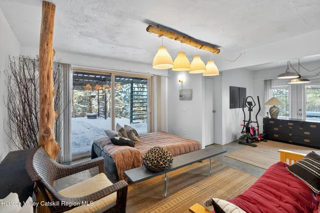 $825,000 | 166 Todd Hill Road, Unit 166, West Kill, NY 12492