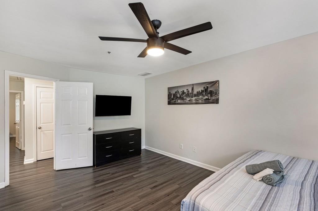 3795 Soapstone Road Decatur, GA 30034 - Photo 14 of 25