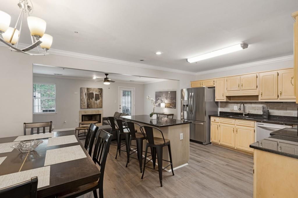 3795 Soapstone Road Decatur, GA 30034 - Photo 6 of 25