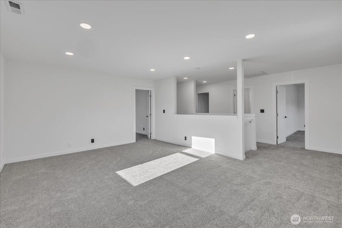 414 Easy Street Rainier, WA 98576 - Photo 25 of 38