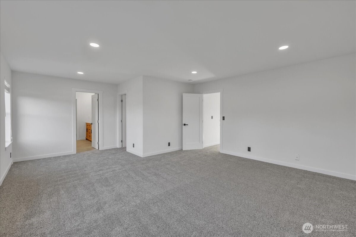 414 Easy Street Rainier, WA 98576 - Photo 6 of 38 a view of empty room