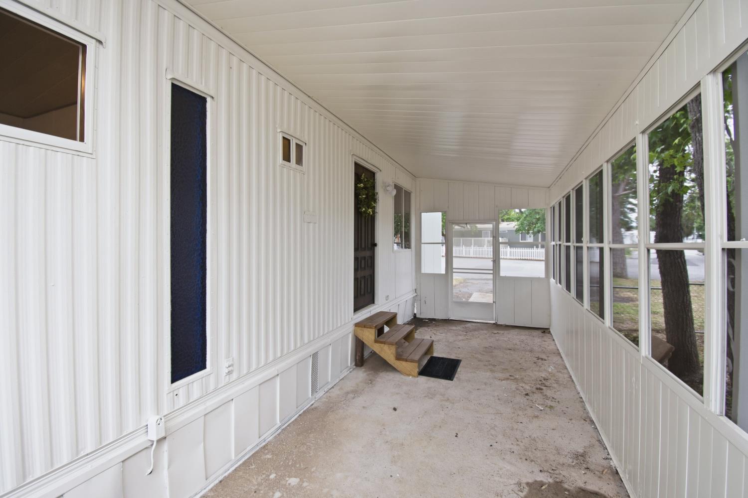 124 Lark Street Penn Valley, CA 95946 - Photo 15 of 68