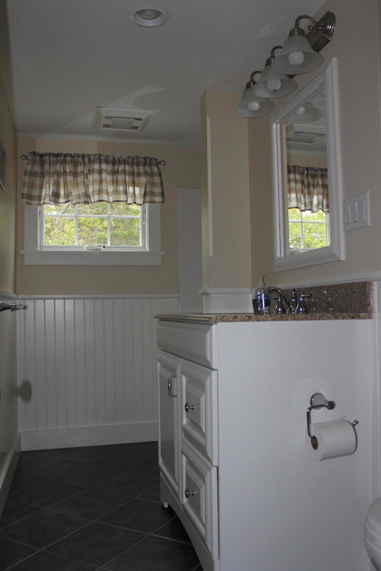 4-6 Franz Road Orleans, MA 02653 - Photo 18 of 38 franz bathroom 2