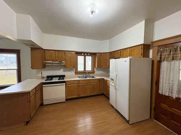 $199,999 | 211 South Morton Street, Kendallville, IN 46755