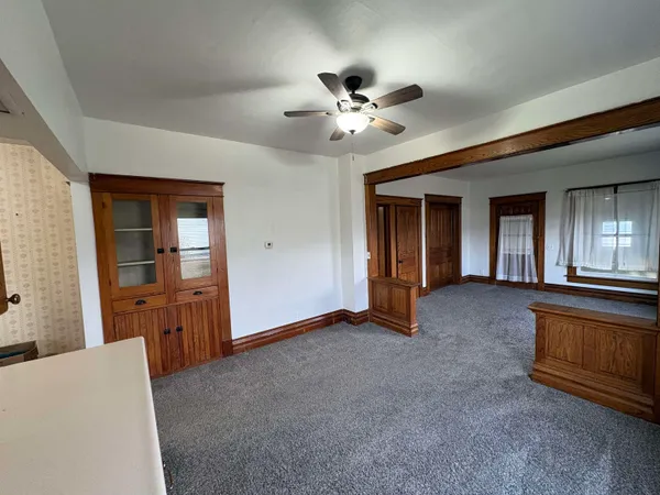 $189,999 | 211 South Morton Street, Kendallville, IN 46755